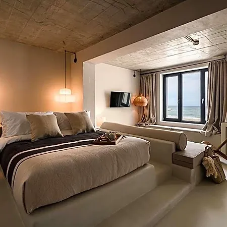 Euforia Retreat And 4* Эфорие-Суд